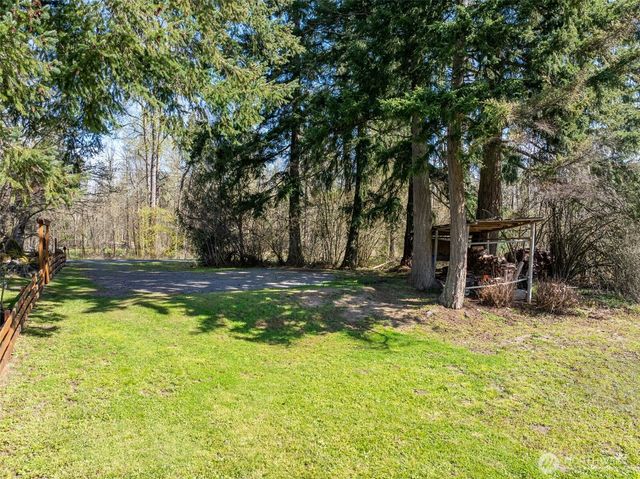 16035 148th Ave SE, Yelm, WA 98597
