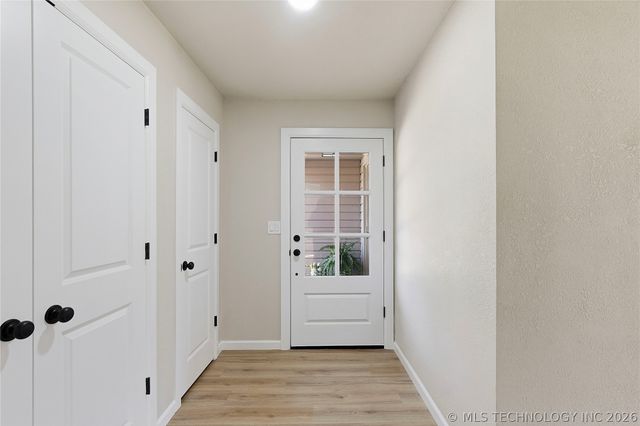 32186 E 723 Road, Wagoner, OK 74467