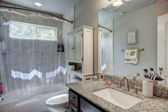 1940 County Road 335, Shiner, TX 77984