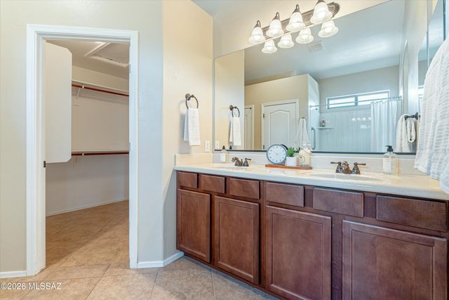 622 W Tremolo Lane, Oro Valley, AZ 85737