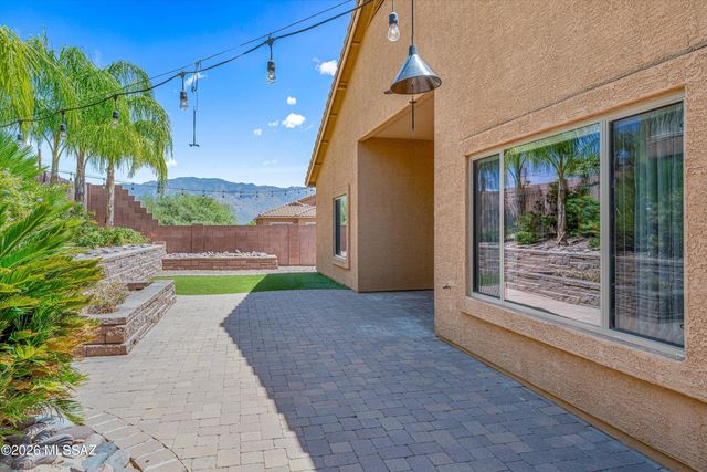 622 W Tremolo Lane, Oro Valley, AZ 85737