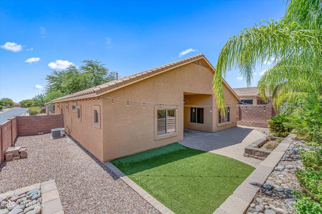 622 W Tremolo Lane, Oro Valley, AZ 85737