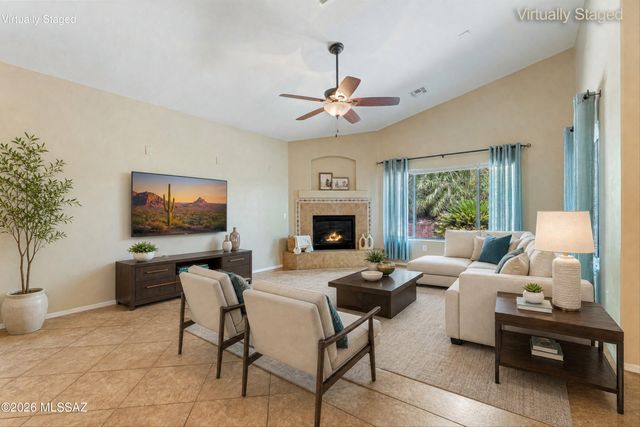 622 W Tremolo Lane, Oro Valley, AZ 85737