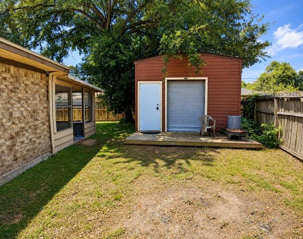 12810 Indianapolis Street, Houston, TX 77015