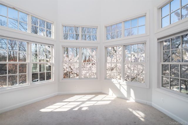 31 1st Street, Pelham, NY 10803