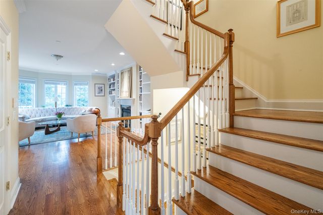 31 1st Street, Pelham, NY 10803