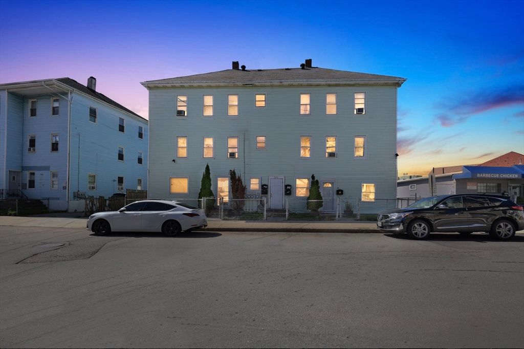 383 Alden St, Fall River, MA 02723