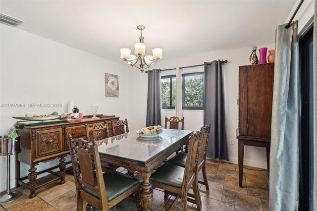 314 NE 85th St, El Portal, FL 33138