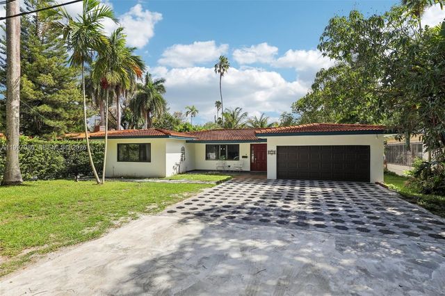 314 NE 85th St, El Portal, FL 33138