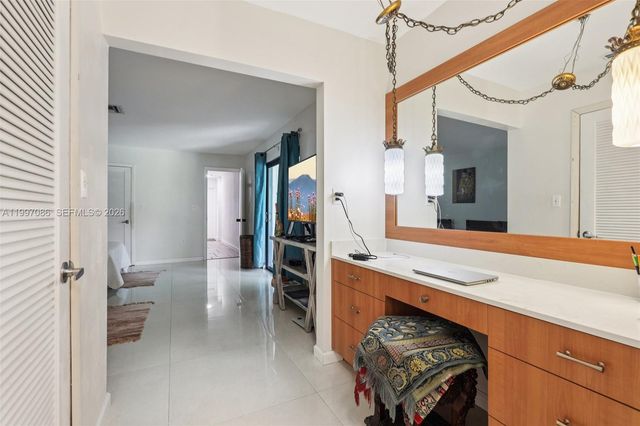 314 NE 85th St, El Portal, FL 33138