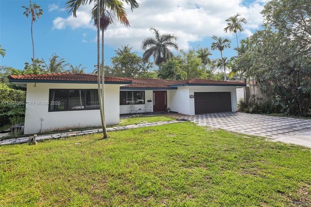 314 NE 85th St, El Portal, FL 33138