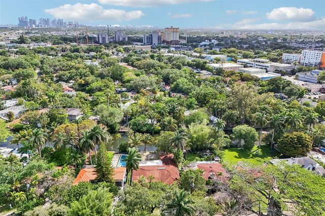 314 NE 85th St, El Portal, FL 33138