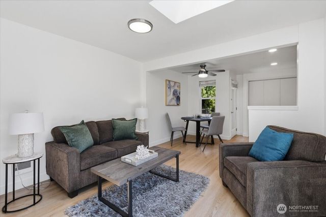 11515 26th Avenue SW, Seattle, WA 98146