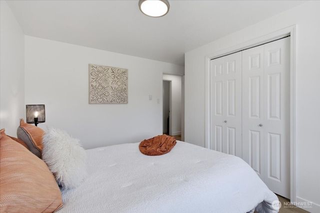 11515 26th Avenue SW, Seattle, WA 98146