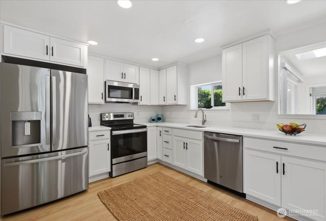 11515 26th Avenue SW, Seattle, WA 98146