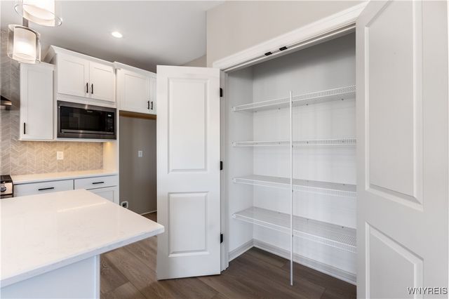 5151 Bridle Path Lane, Lewiston, NY 14092