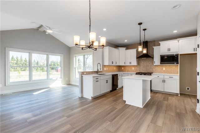 5151 Bridle Path Lane, Lewiston, NY 14092