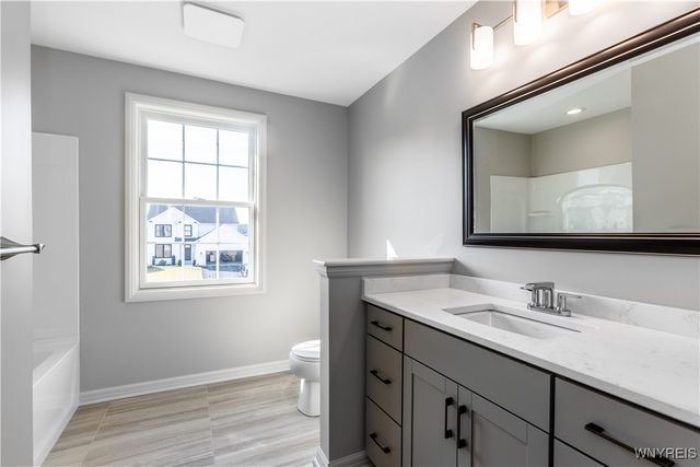 5151 Bridle Path Lane, Lewiston, NY 14092