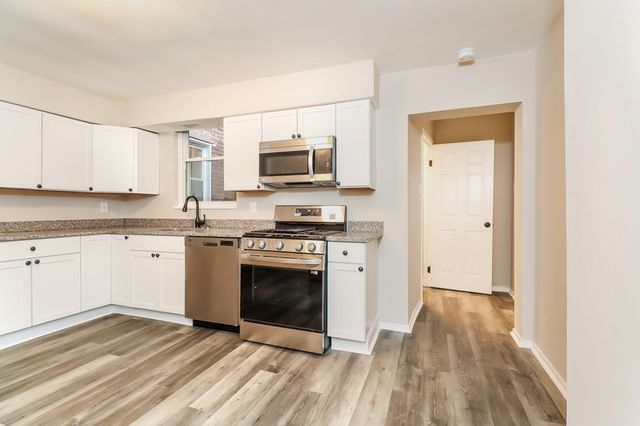 823 Collins Ave, Highland Park, PA 15206