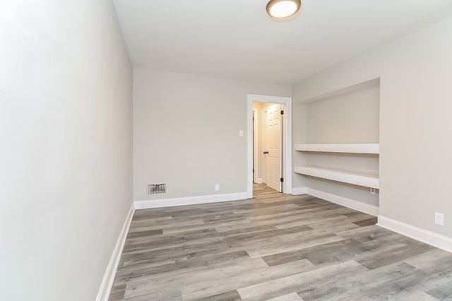 823 Collins Ave, Highland Park, PA 15206