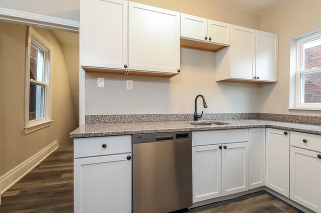 823 Collins Ave, Highland Park, PA 15206