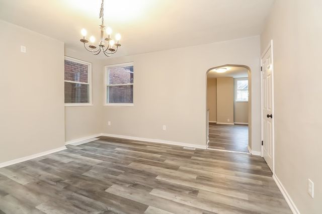 823 Collins Ave, Highland Park, PA 15206