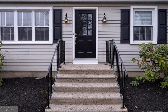 41 TITUS AVE, Lawrence Township, NJ 08648