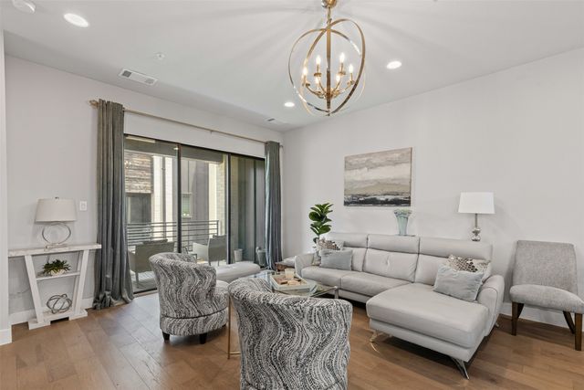 2741 Merrimac Street 101, Fort Worth, TX 76107