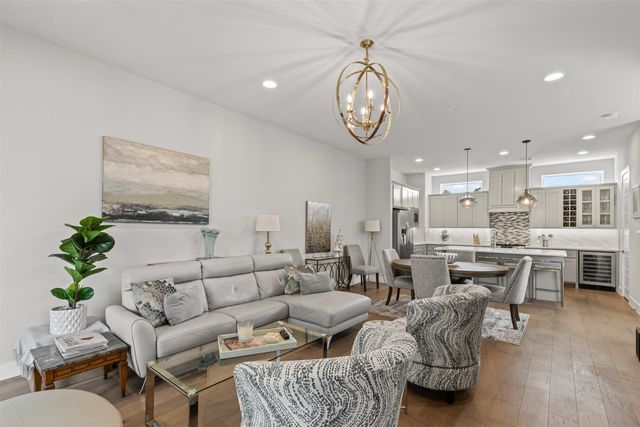 2741 Merrimac Street 101, Fort Worth, TX 76107