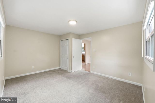 8402 SLEEPY HOLLOW RD, Fort Washington, MD 20744