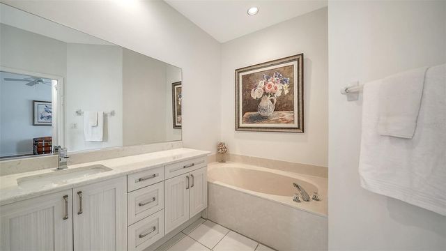 3799 MIRA LAGO DRIVE, Sarasota, FL 34238