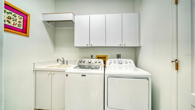 3799 MIRA LAGO DRIVE, Sarasota, FL 34238