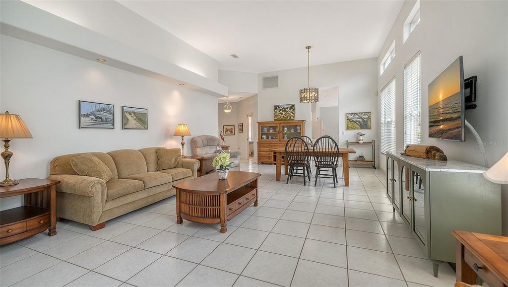 Image 16 of property listing at 3799 MIRA LAGO DRIVE, Sarasota, FL 34238