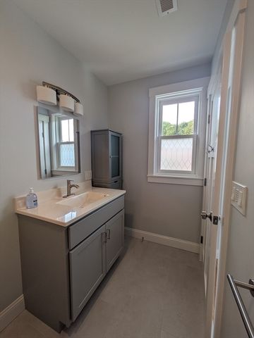 27 Orange Street 1, Boston, MA 02131