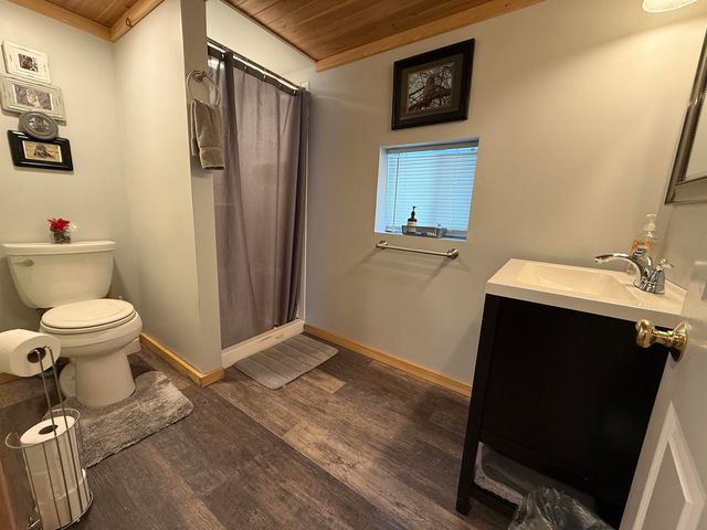 11 Indian Point Road, Croydon, NH 03773