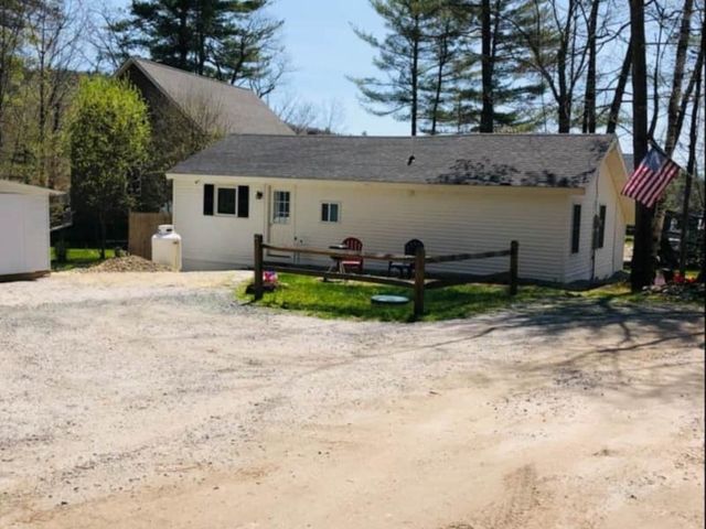 11 Indian Point Road, Croydon, NH 03773