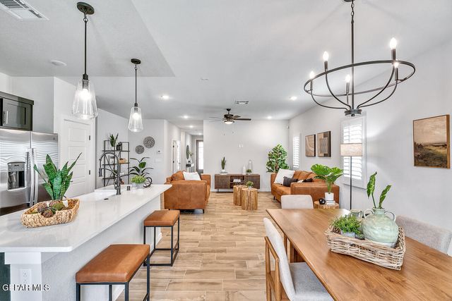 11865 Artekale Place, El Paso, TX 79934