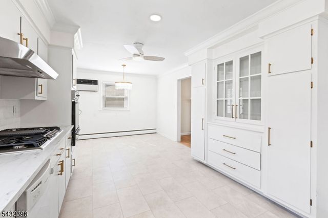 663 Mountain Ave, Springfield Twp., NJ 07081