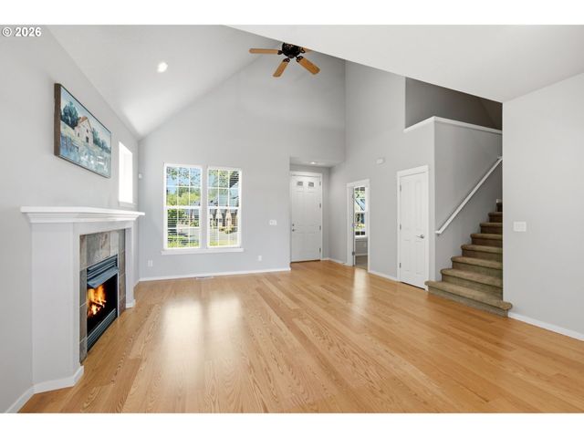 738 Ne 73RD Ave, Hillsboro, OR 97124