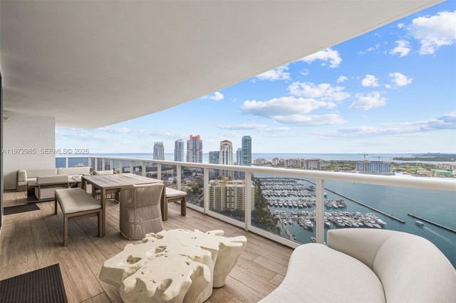 400 Alton Rd 2806, Miami Beach, FL 33139