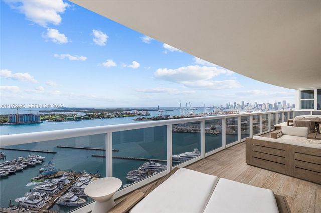 400 Alton Rd 2806, Miami Beach, FL 33139