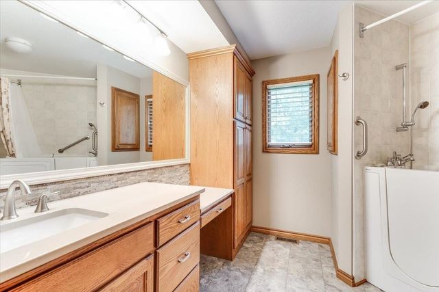 8309 W MEADOW PASS CT., Wichita, KS 67205