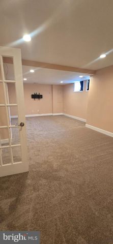 10952 BLOOMINGDALE DR, Rockville, MD 20852