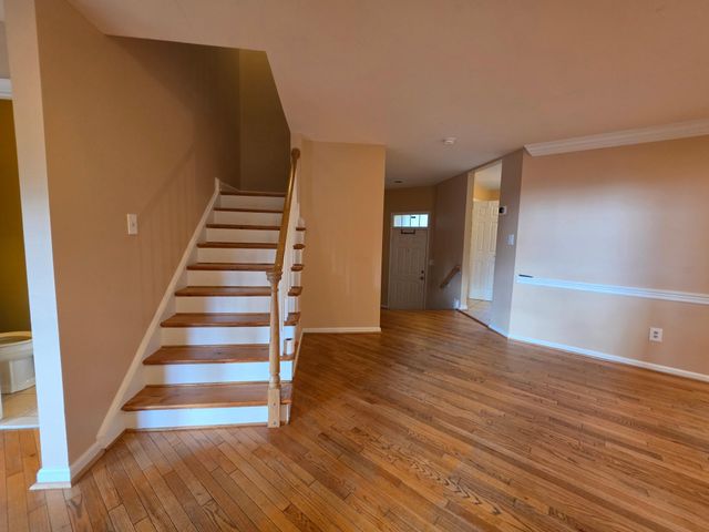 10952 BLOOMINGDALE DR, Rockville, MD 20852