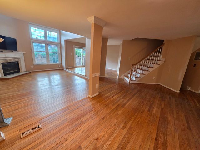 10952 BLOOMINGDALE DR, Rockville, MD 20852