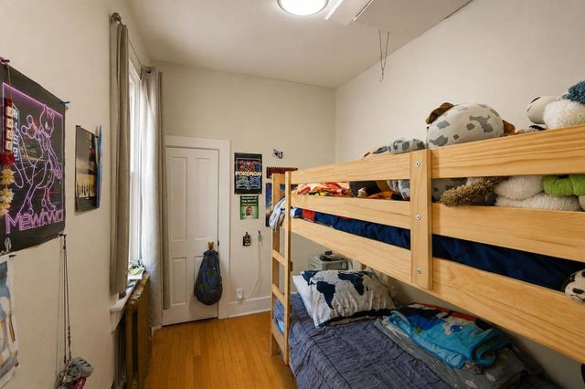 249 Ward STREET, Milwaukee, WI 53207