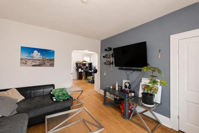 249 Ward STREET, Milwaukee, WI 53207