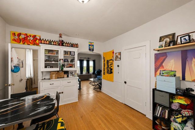 249 Ward STREET, Milwaukee, WI 53207