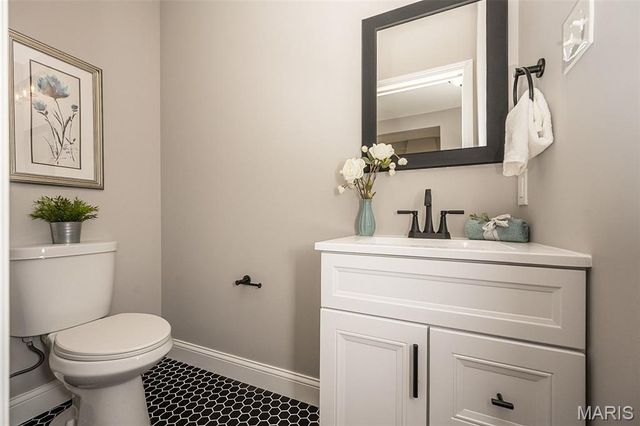 9931 Juengel Drive, Unincorporated, MO 63128