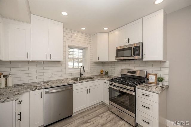 9931 Juengel Drive, Unincorporated, MO 63128